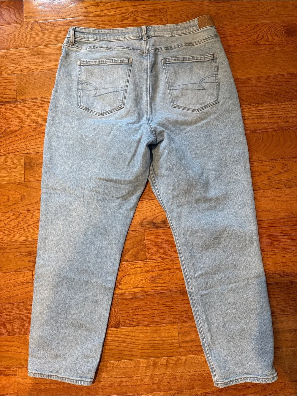 Women’s Jeans Bundle in Light Blue and Dark Blue - American Eagle/Old Navy